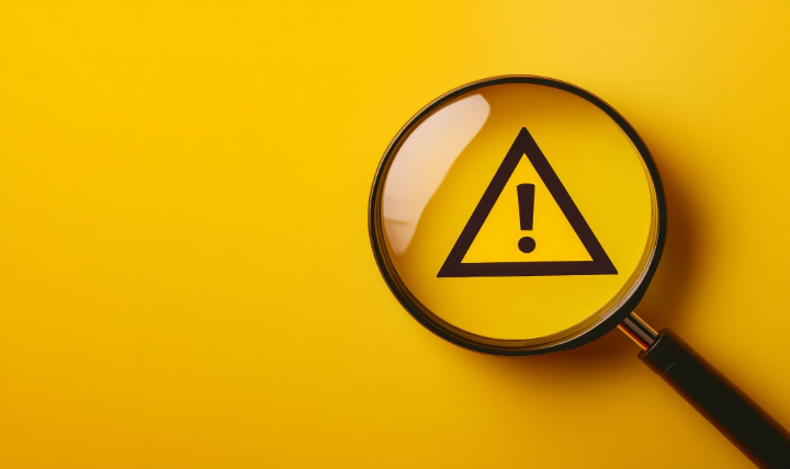 重度の虫歯を放置すると起こるリスクのイメージ